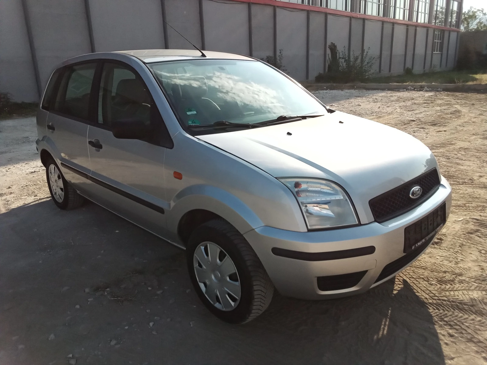 Ford Fusion 1.6i-101kc. Автоматик - изображение 3