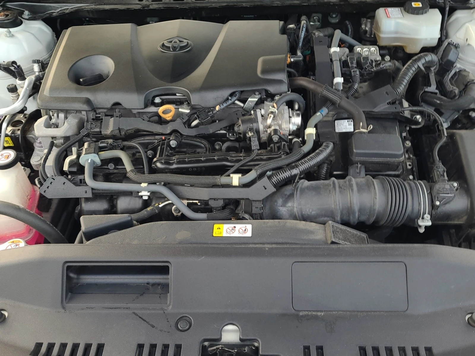 Toyota Camry HYBRID XSE * * CARFAX * * АВТО КРЕДИТ * *  - изображение 10