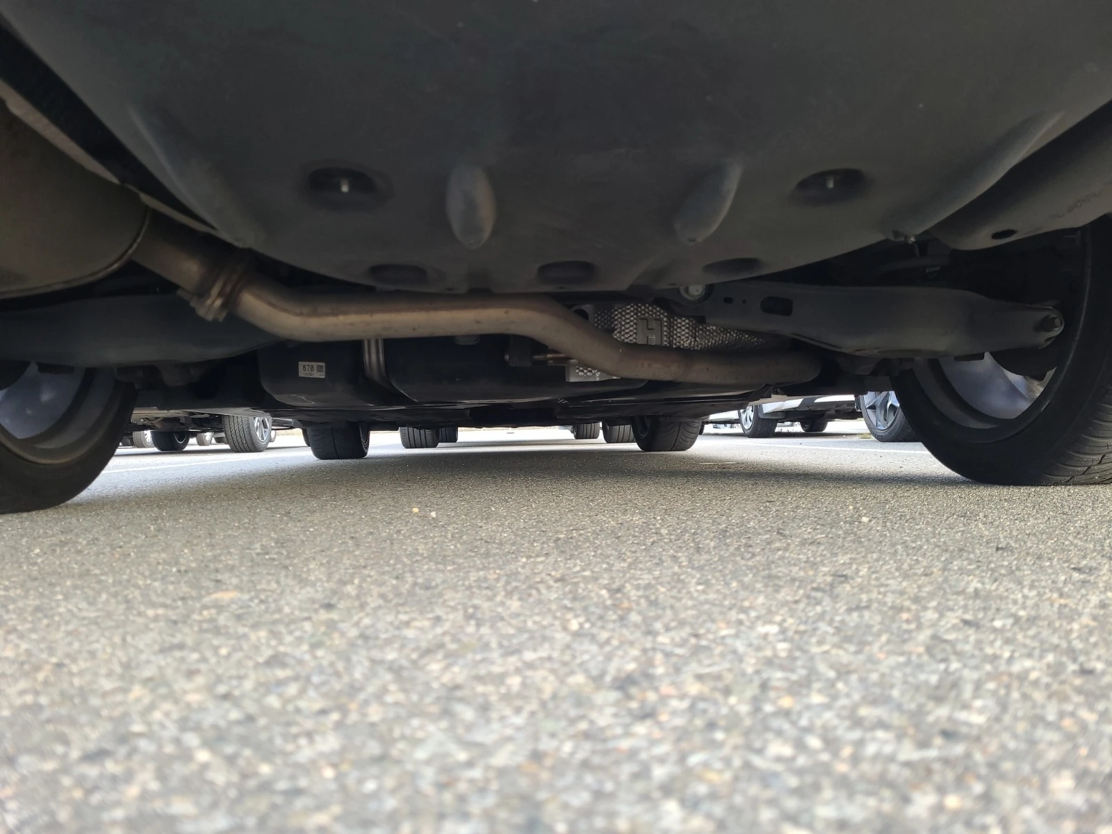 Toyota Camry HYBRID XSE * * CARFAX * * АВТО КРЕДИТ * *  - изображение 9