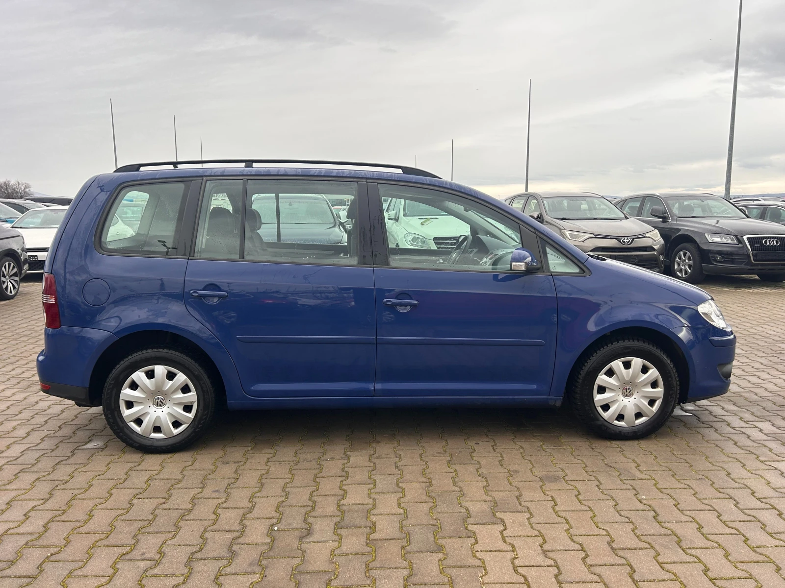 VW Touran 2.0METAN EURO 4 - изображение 5