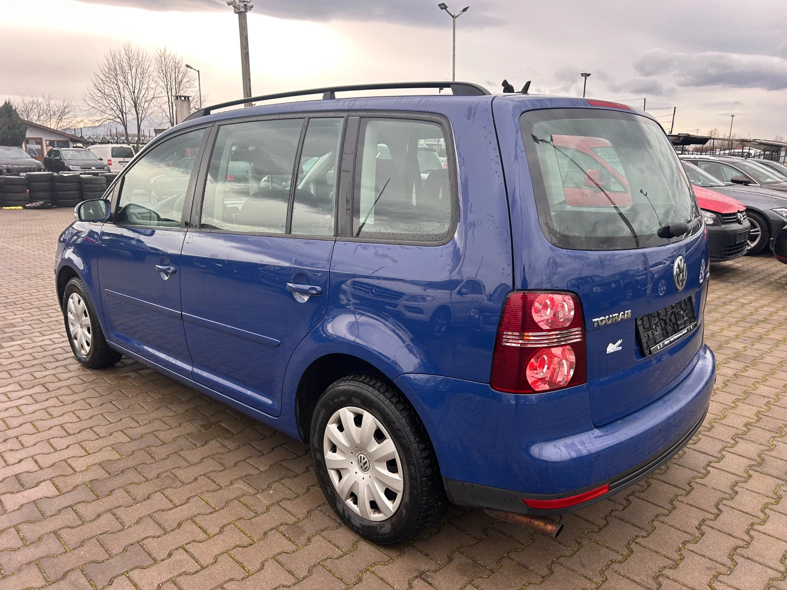 VW Touran 2.0METAN EURO 4 - изображение 8