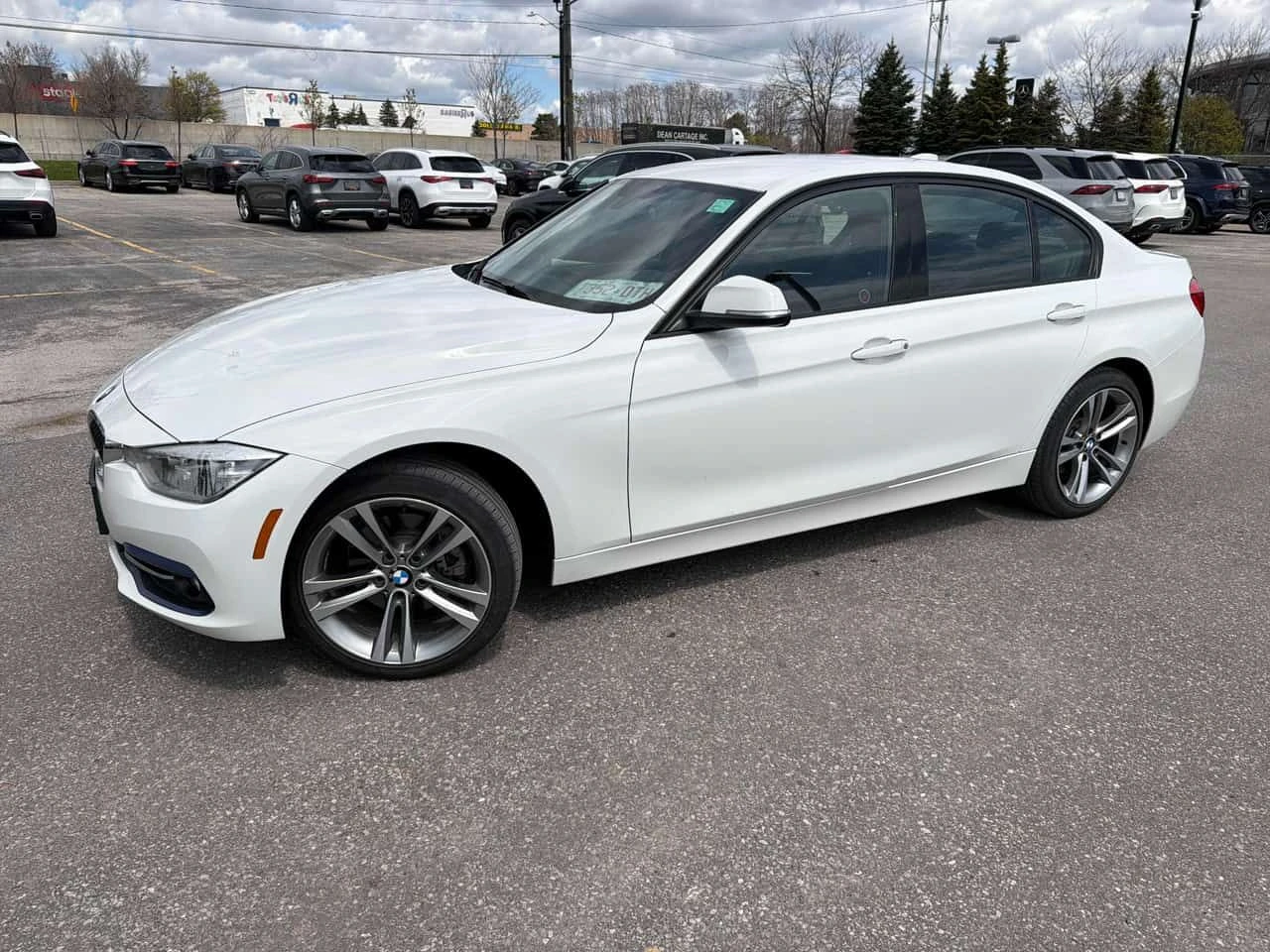 BMW 330 i xDrive/ПОДГРЕВИ/БЕЗ ИНЦИДЕНТИ, снимка 2 - Автомобили и джипове - 54384635