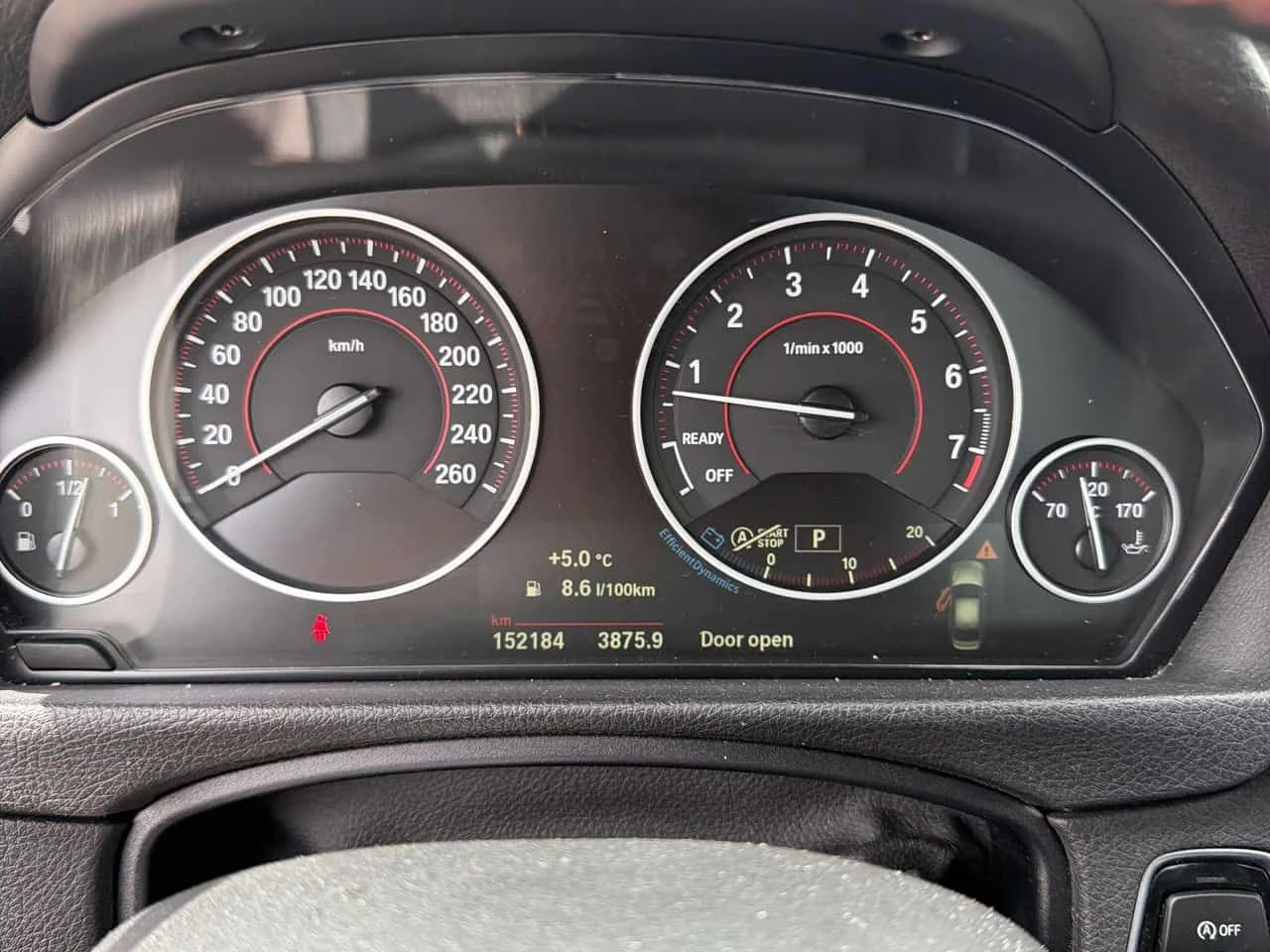 BMW 330 i xDrive/ПОДГРЕВИ/БЕЗ ИНЦИДЕНТИ, снимка 8 - Автомобили и джипове - 54384635