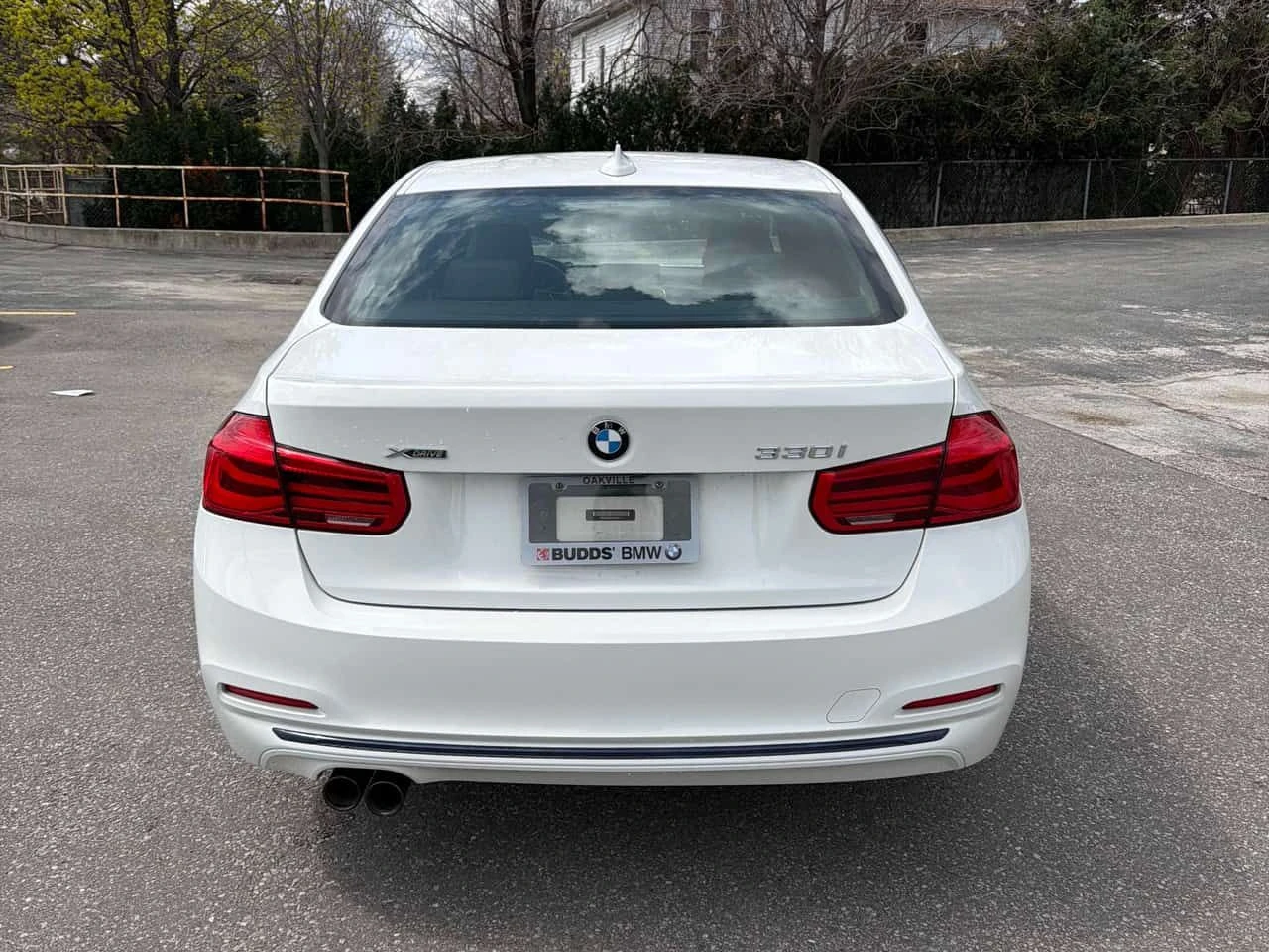 BMW 330 i xDrive/ПОДГРЕВИ/БЕЗ ИНЦИДЕНТИ, снимка 4 - Автомобили и джипове - 54384635