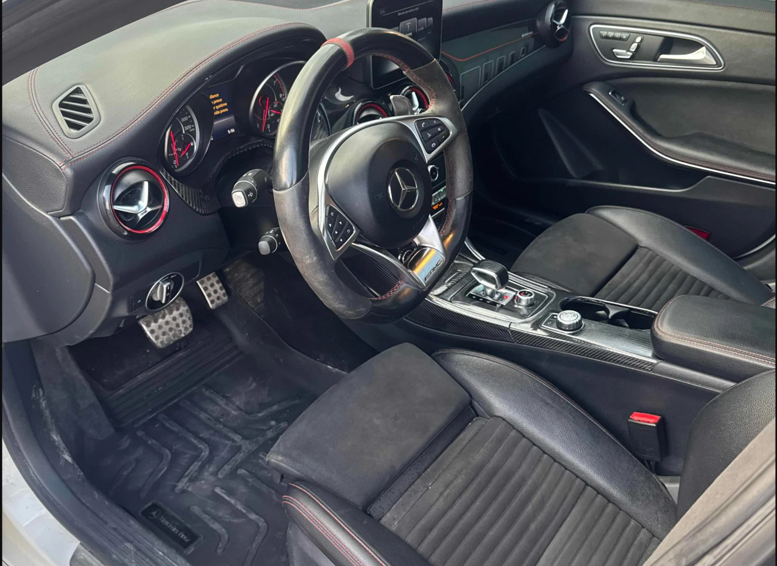 Mercedes-Benz CLA 45 AMG 4matic* Pano* Камера* Памет* Подгрев, снимка 6 - Автомобили и джипове - 54456610