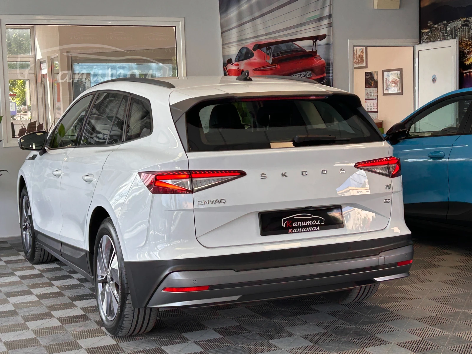 Skoda Enyaq IV ТЕРМОПОМПА LOFT DESIGN 60KW 180КС, снимка 4 - Автомобили и джипове - 54770269
