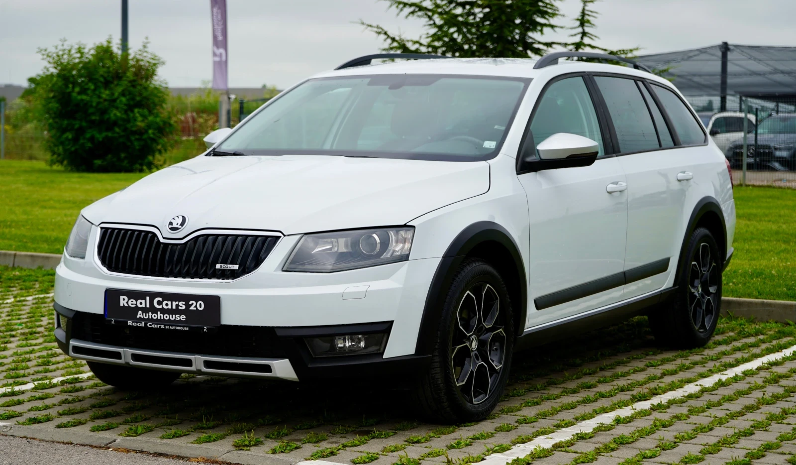 Skoda Octavia SCOUT* 4x4* DSG* РЕГИСТРИРАНА* CARPLAY* 
