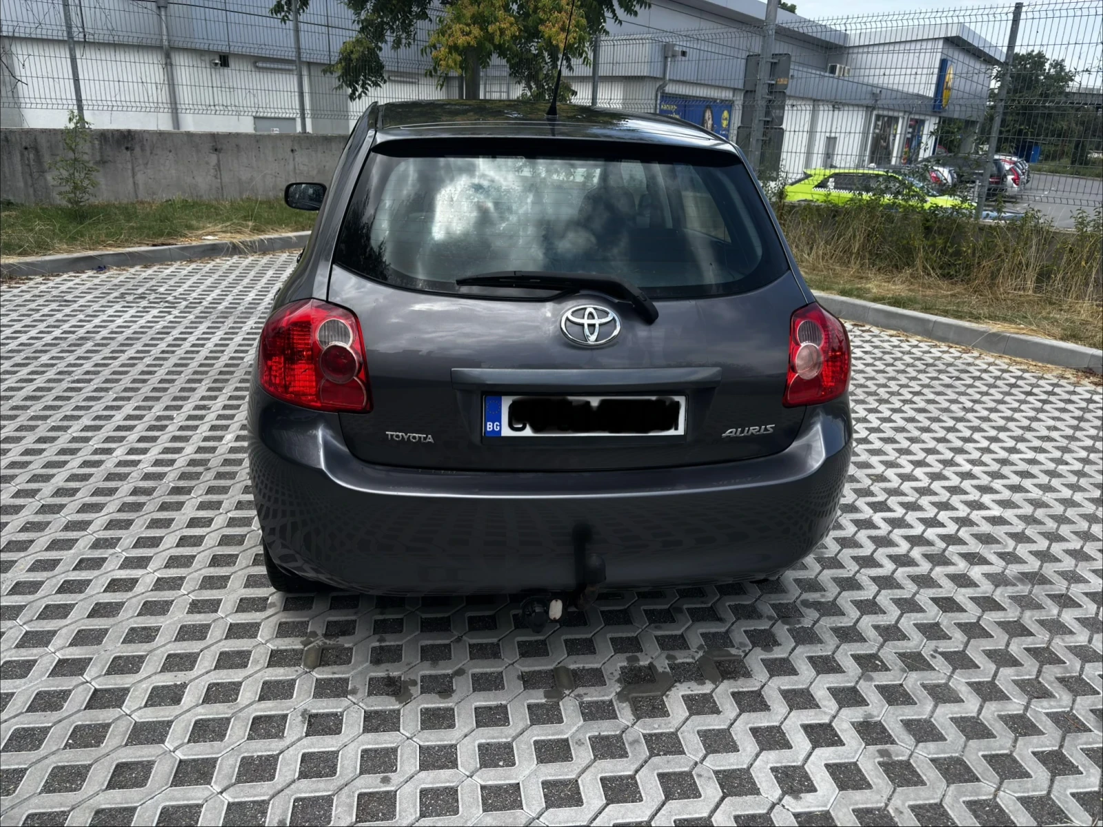 Toyota Auris 1.6 VVTI, снимка 4 - Автомобили и джипове - 55377514