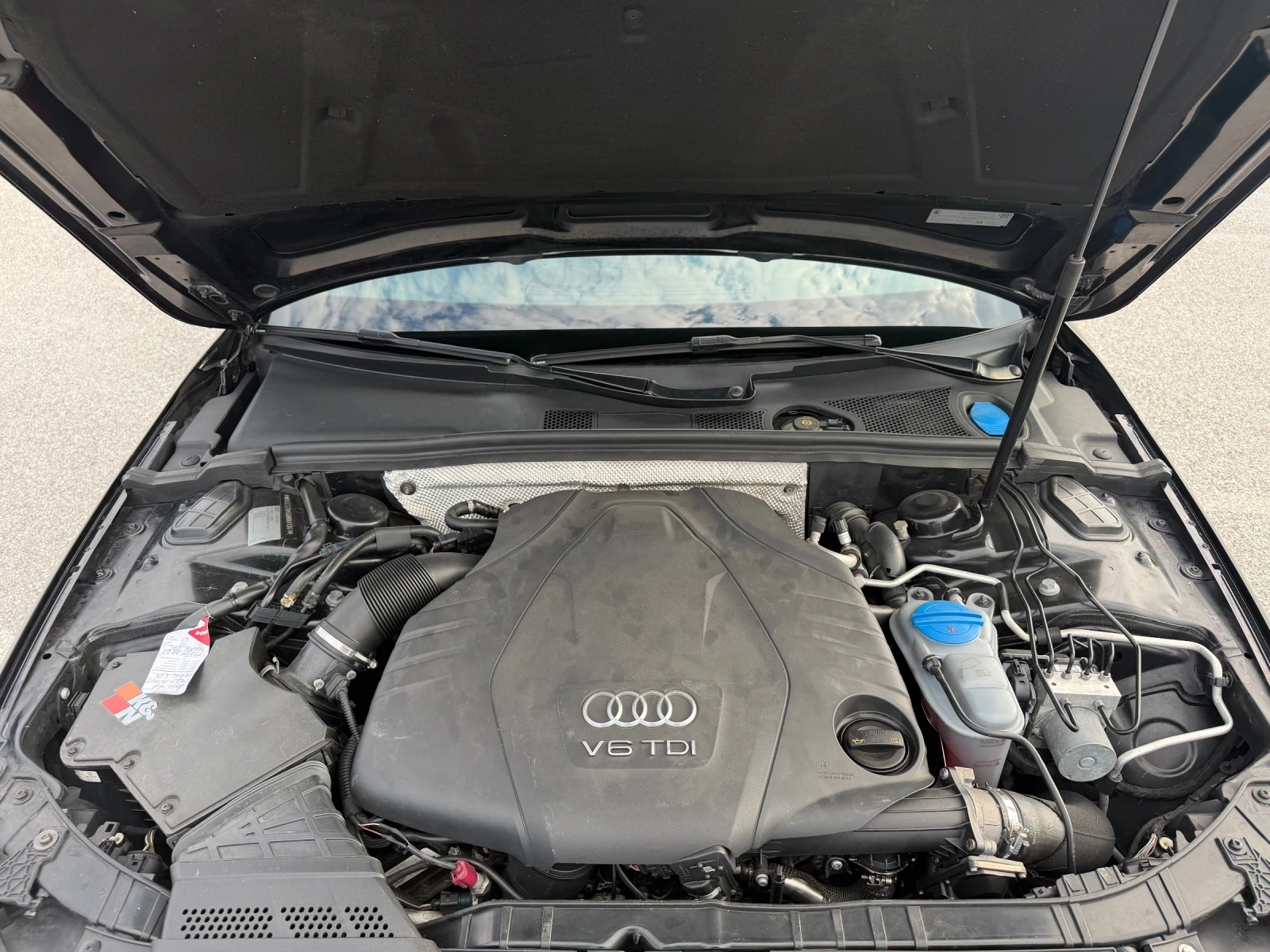 Audi A4 S4-optic S-line РЕАЛНА!!! , снимка 14 - Автомобили и джипове - 55546412