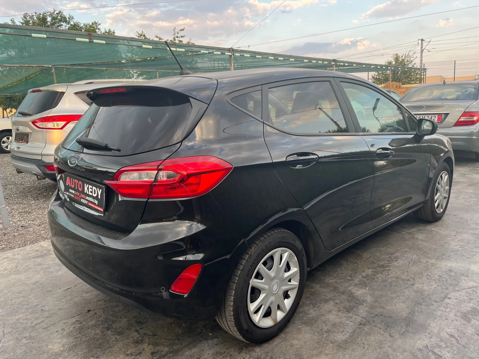 Ford Fiesta 1.5TDCI Business, снимка 5 - Автомобили и джипове - 55589922