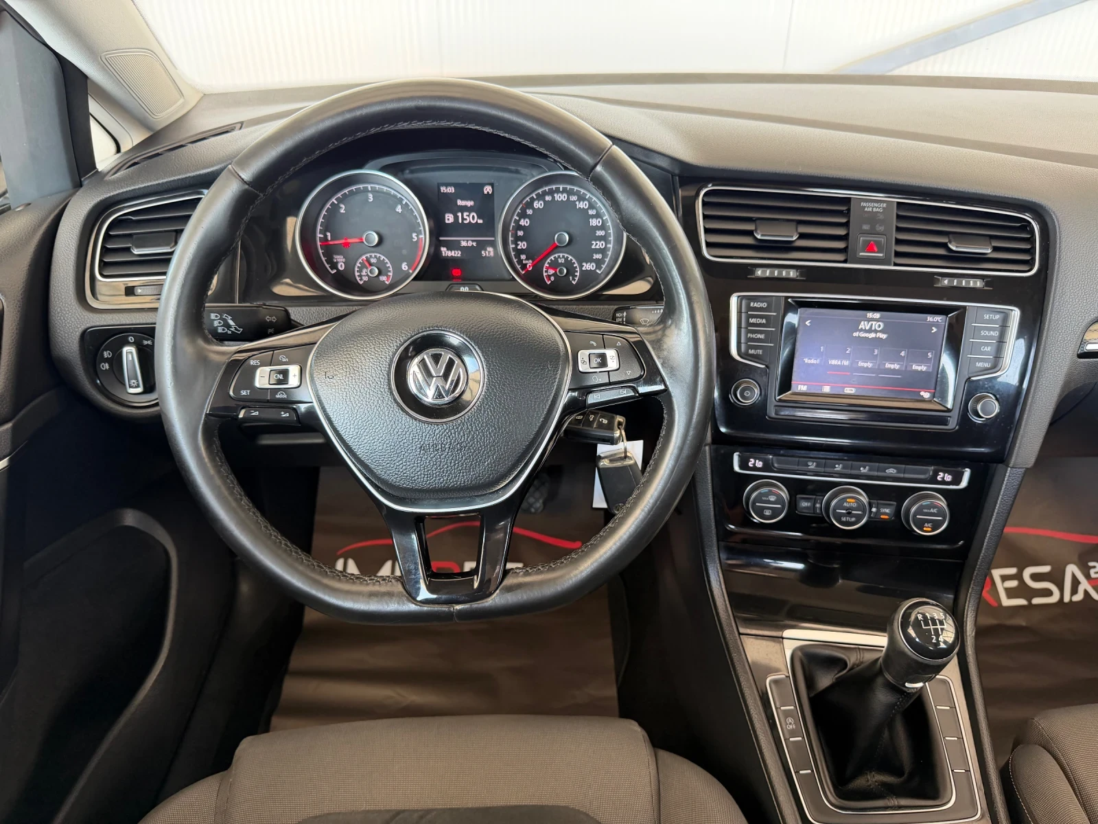 VW Golf 7 Highline, снимка 12 - Автомобили и джипове - 55630508