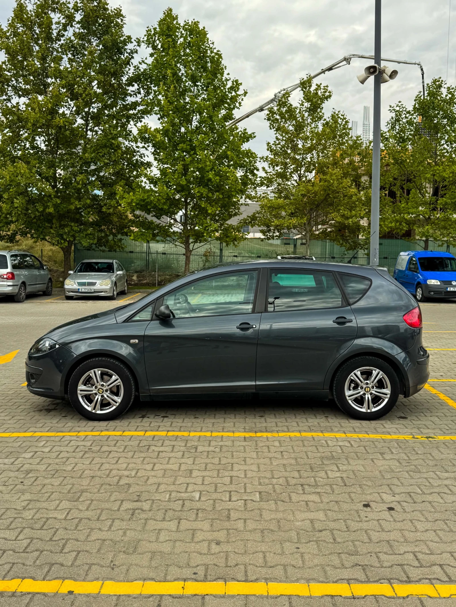 Seat Altea 1.4 MPI, снимка 6 - Автомобили и джипове - 55724298