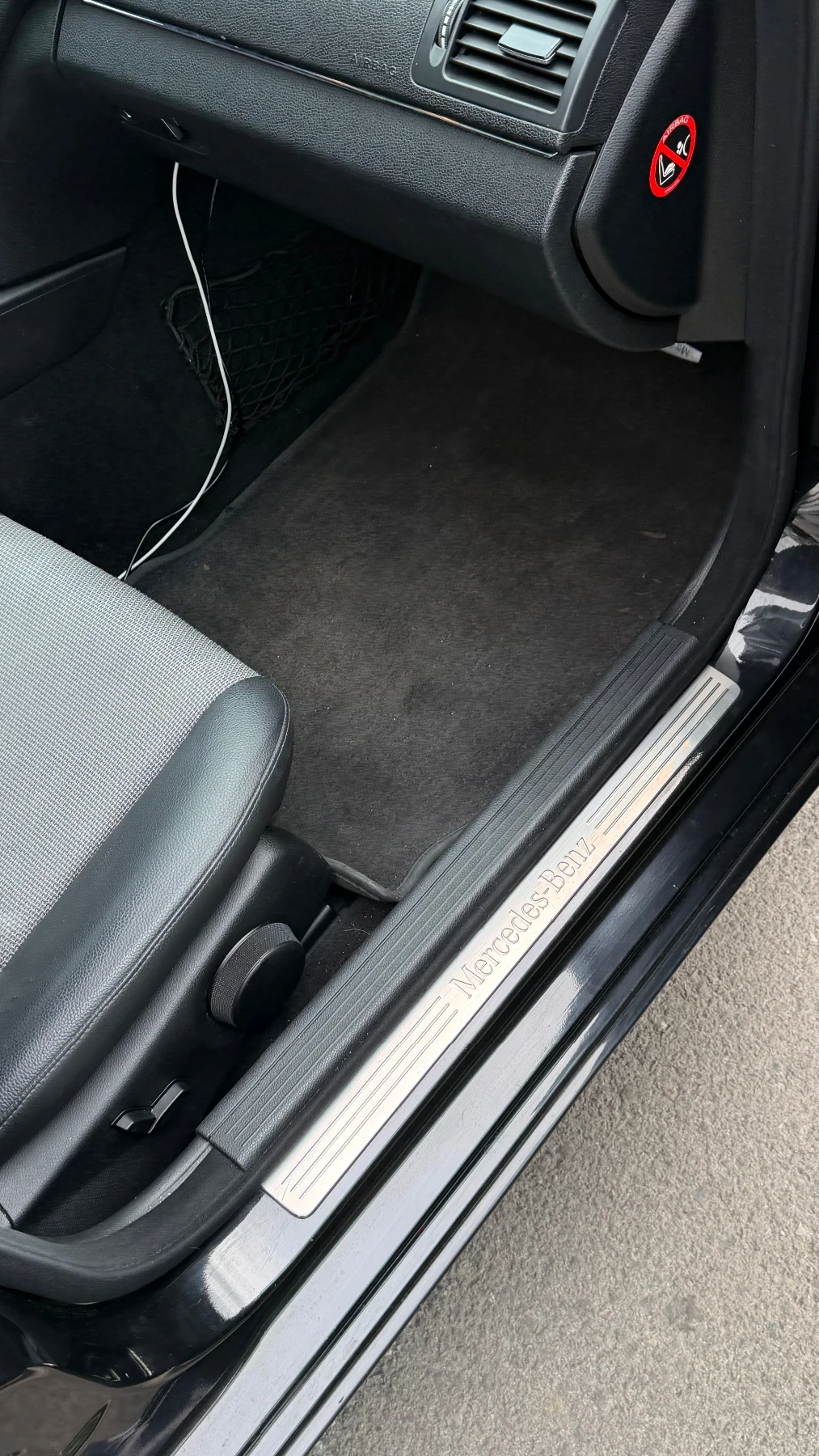 Mercedes-Benz C 220 CDI, снимка 14 - Автомобили и джипове - 56105779