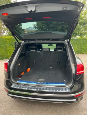 VW Touareg R-line 4MOTION 43000 | Mobile.bg    10