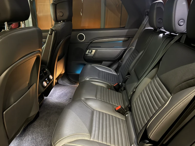 Land Rover Discovery D300 R Dynamic, снимка 8 - Автомобили и джипове - 50560117