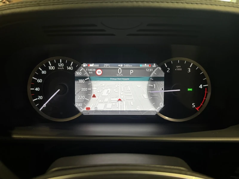 Land Rover Discovery D300 R Dynamic, снимка 10 - Автомобили и джипове - 50560117