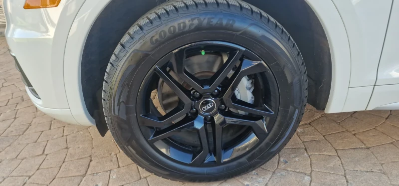Audi Q5, снимка 11 - Автомобили и джипове - 52362691