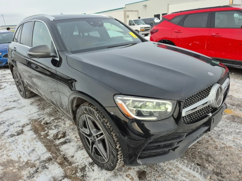 Mercedes-Benz GLC 300 * CARFAX * ЦЕНА ДО БГ, снимка 2 - Автомобили и джипове - 52723430