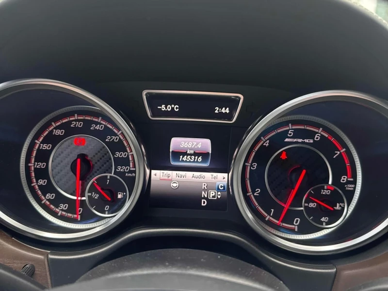 Mercedes-Benz GLS 63 AMG 2018 4MATIC FULL * БЕЗ ПЪРВОНАЧАЛНА ВНОСКА* , снимка 8 - Автомобили и джипове - 52812011