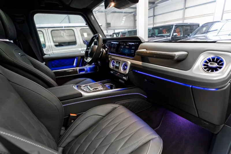 Mercedes-Benz G 63 AMG NEW* MANUFAKTUR* CARBON* , снимка 12 - Автомобили и джипове - 53494858
