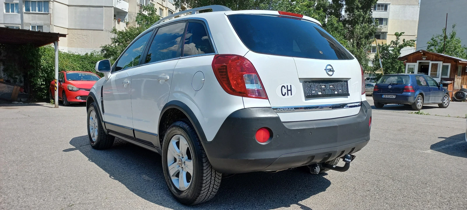 Opel Antara 2.4 SWISS-NAVI 4x4 - изображение 5