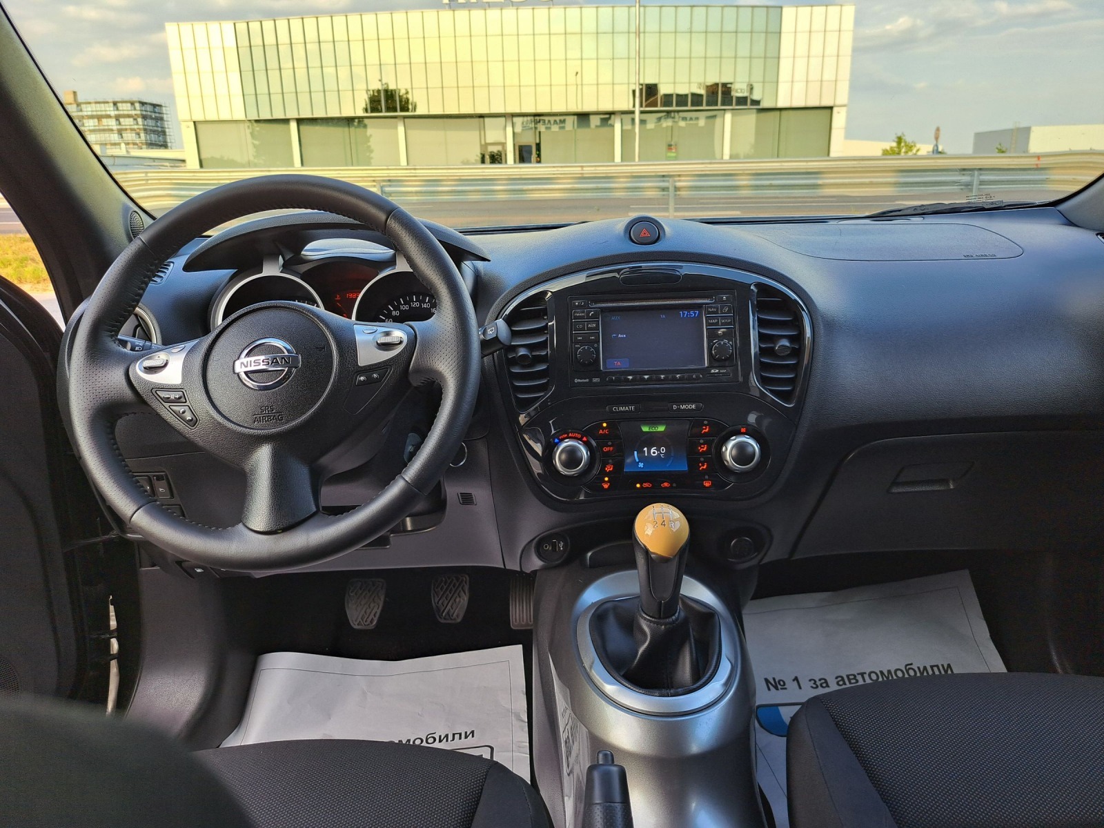 Nissan Juke 1.6i - изображение 10