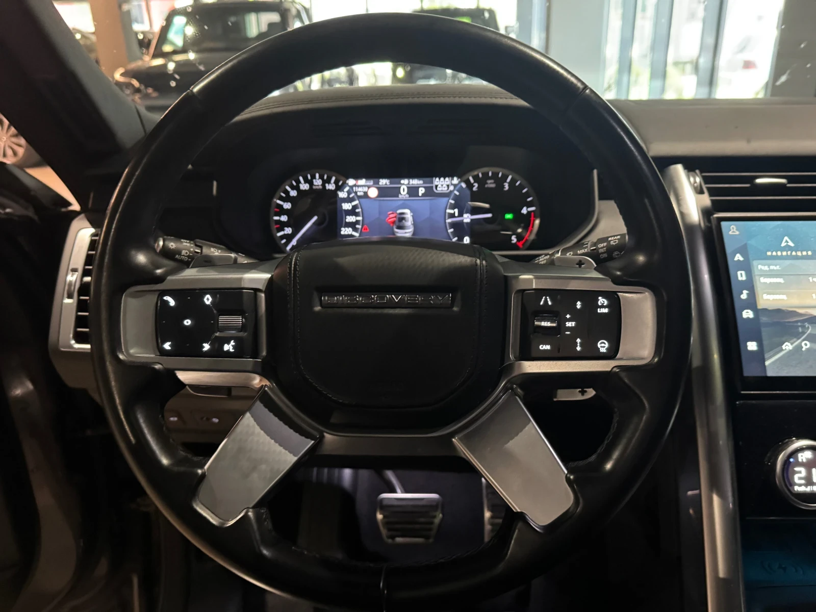 Land Rover Discovery D300 R Dynamic | Mobile.bg   11