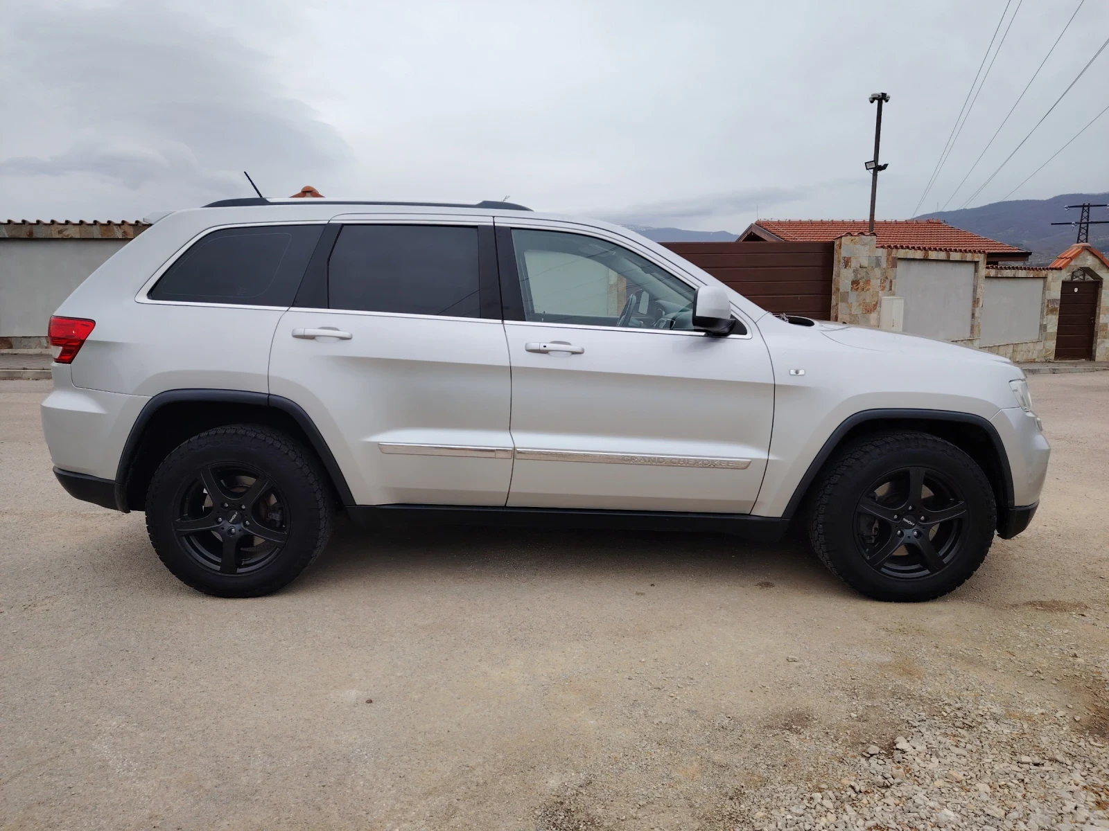 Jeep Grand cherokee WK2 3.6 V6 LPG  - изображение 6