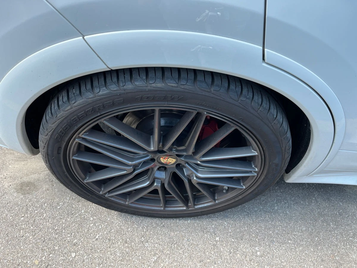 Porsche Cayenne GTS CARFAX АВТО КРЕДИТ  - изображение 10