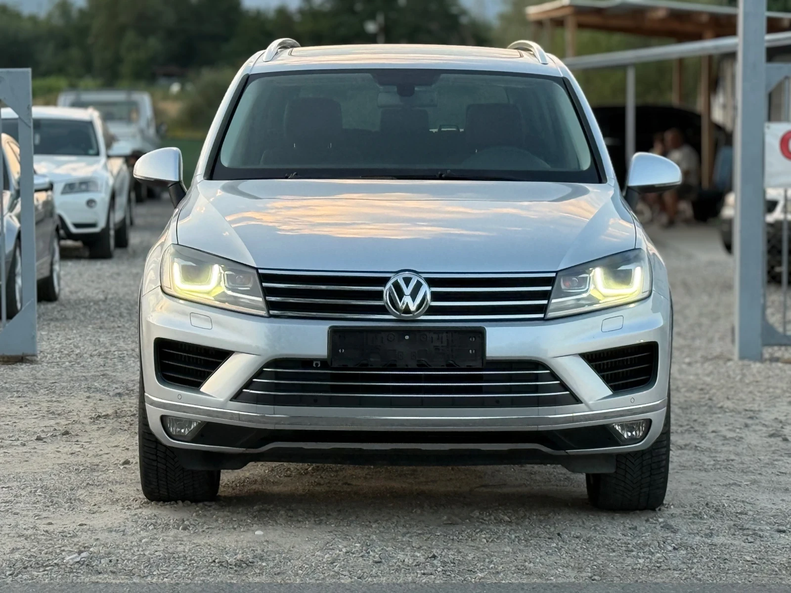 VW Touareg 3.0 TDI FACE-LIFT EVRO6 LIZING - изображение 2