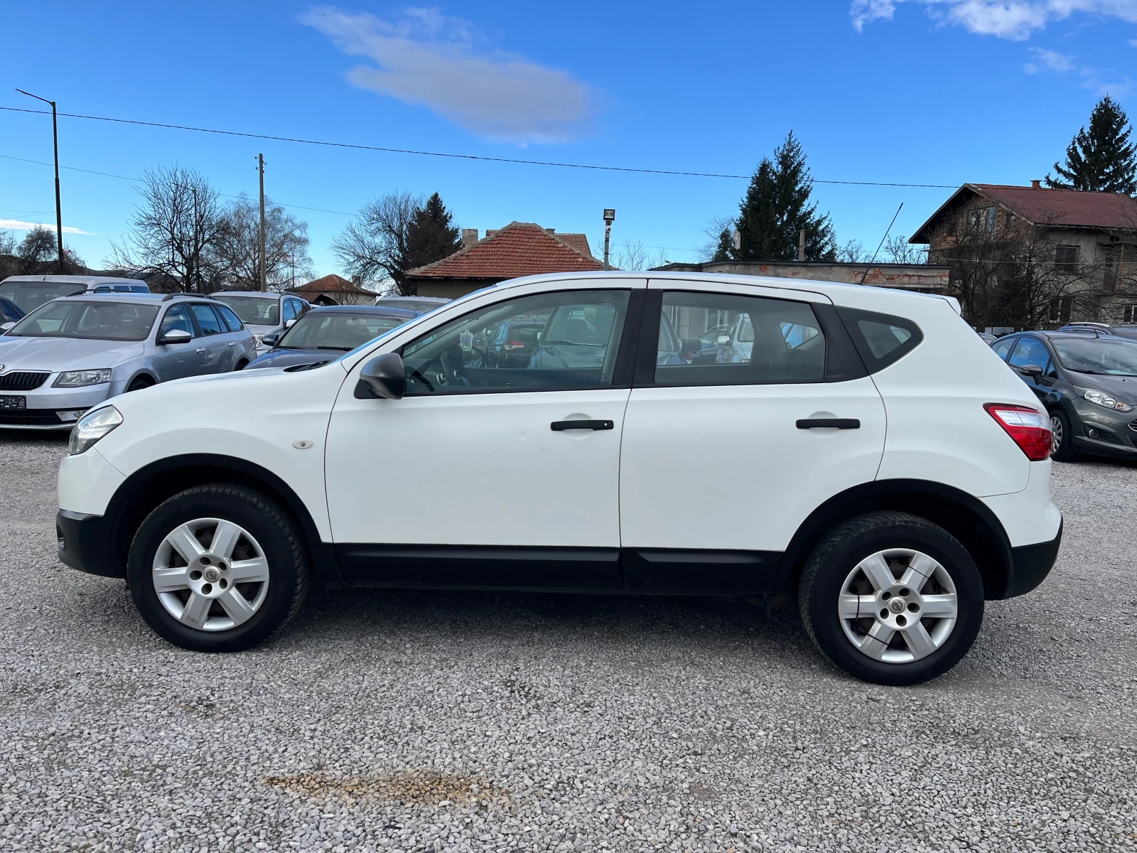 Nissan Qashqai 1.5TDCI  - изображение 6