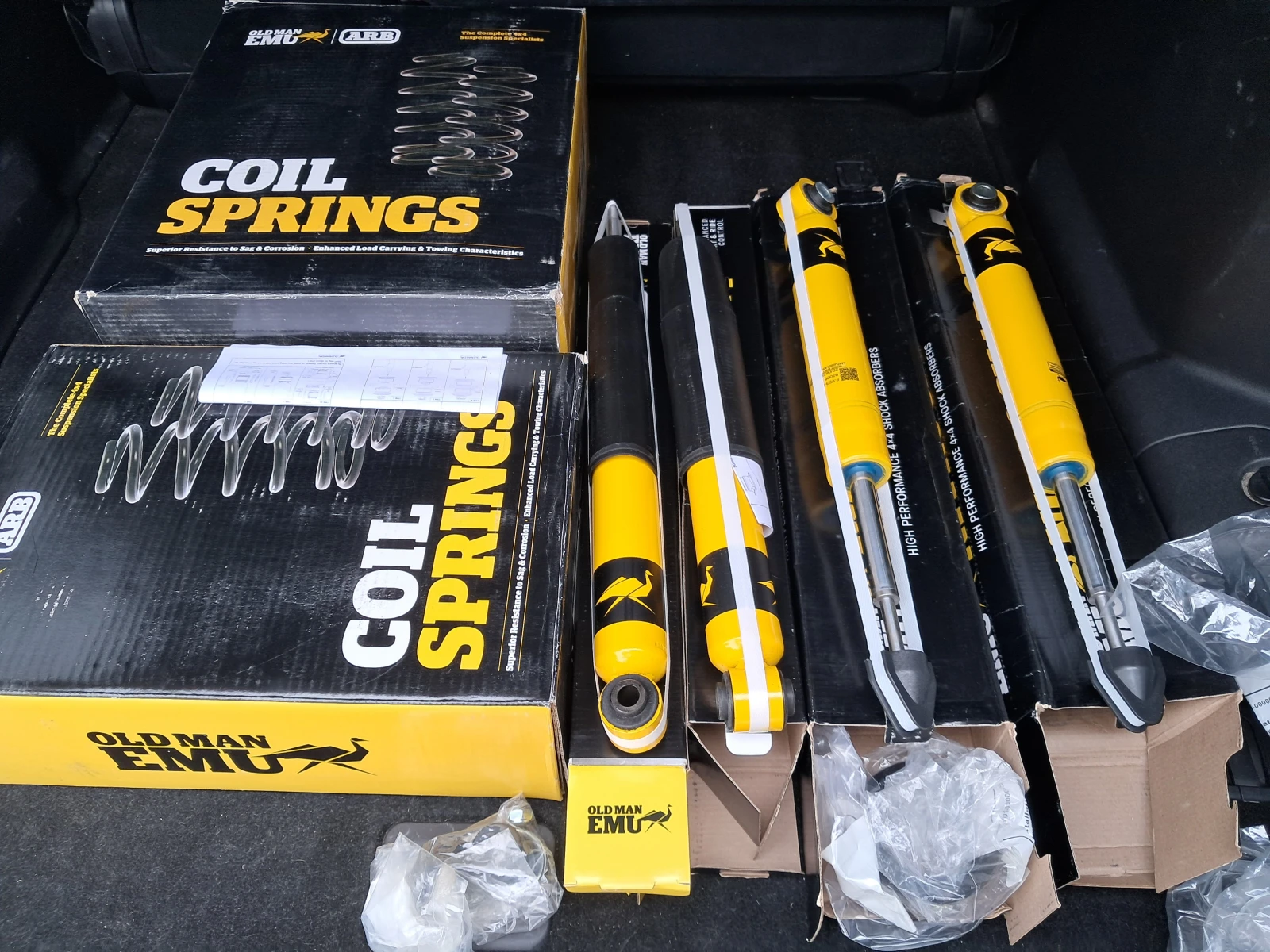 Mitsubishi Pajero 3.2 DI-DC-168000 км.ПЪЛНА СЕРВИЗНА ИСТОРИЯ - изображение 10