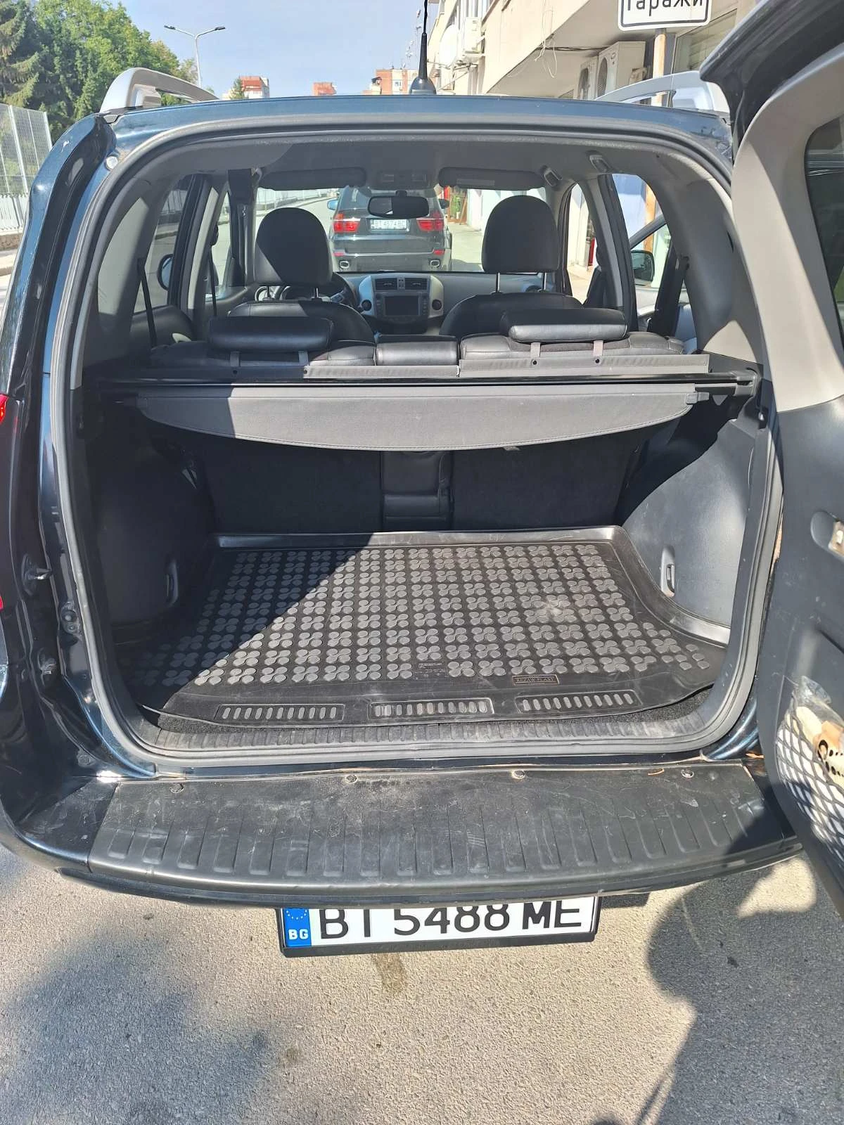 Toyota Rav4, снимка 9 - Автомобили и джипове - 53891704