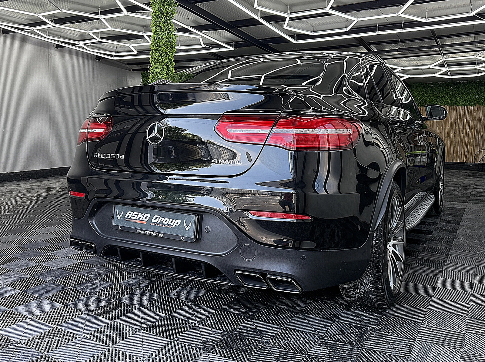 Mercedes-Benz GLC 350 KUPE/AMG-line/4-Matic/KeylessGo/360-k/ЛИЗИНГ, снимка 6 - Автомобили и джипове - 54620904
