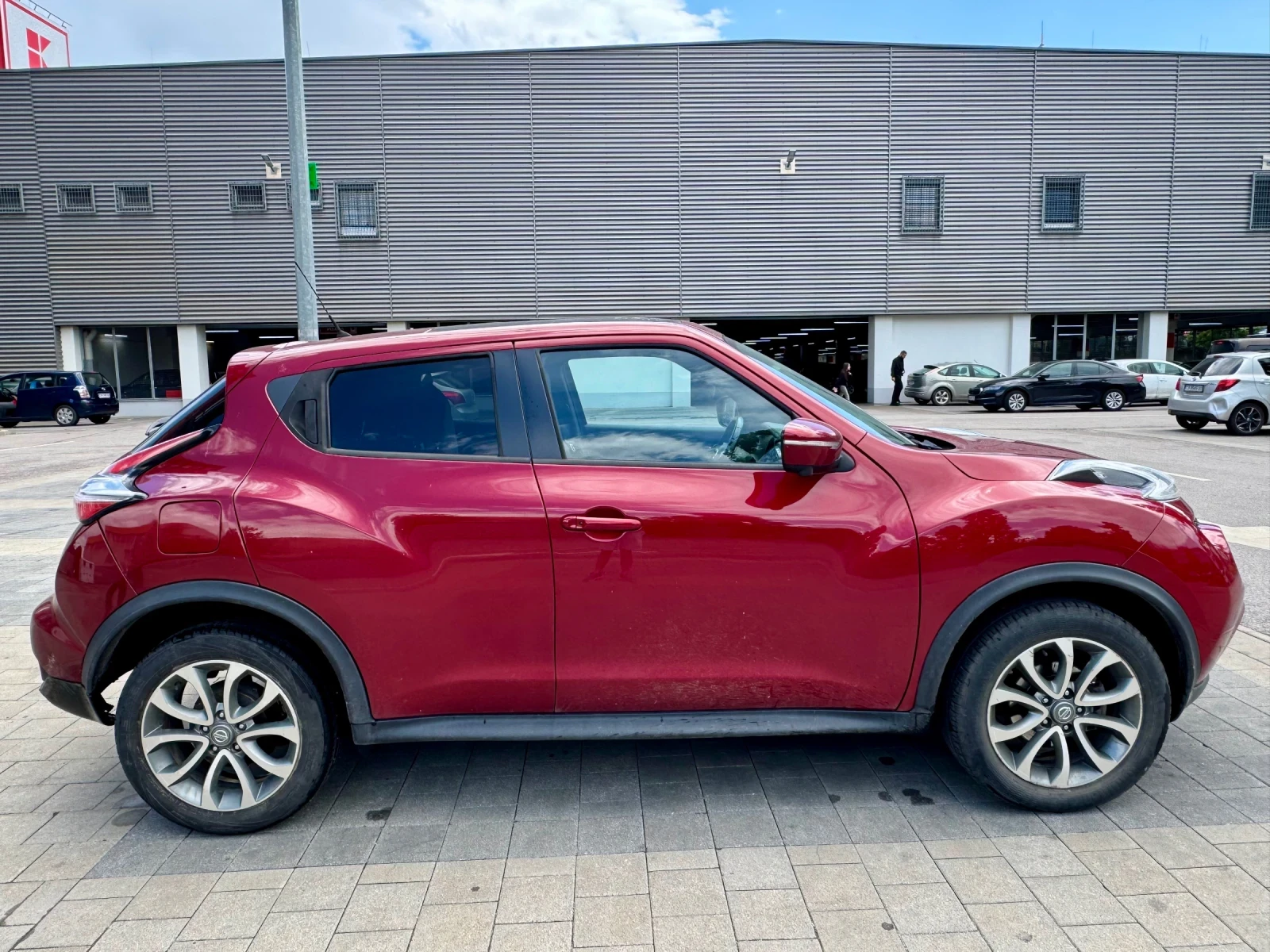 Nissan Juke 1.5 DCi , снимка 4 - Автомобили и джипове - 54749565