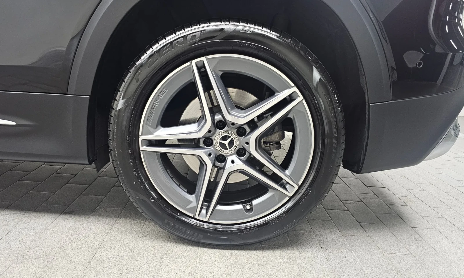 Mercedes-Benz GLB 220 4MATIC, снимка 5 - Автомобили и джипове - 55048531