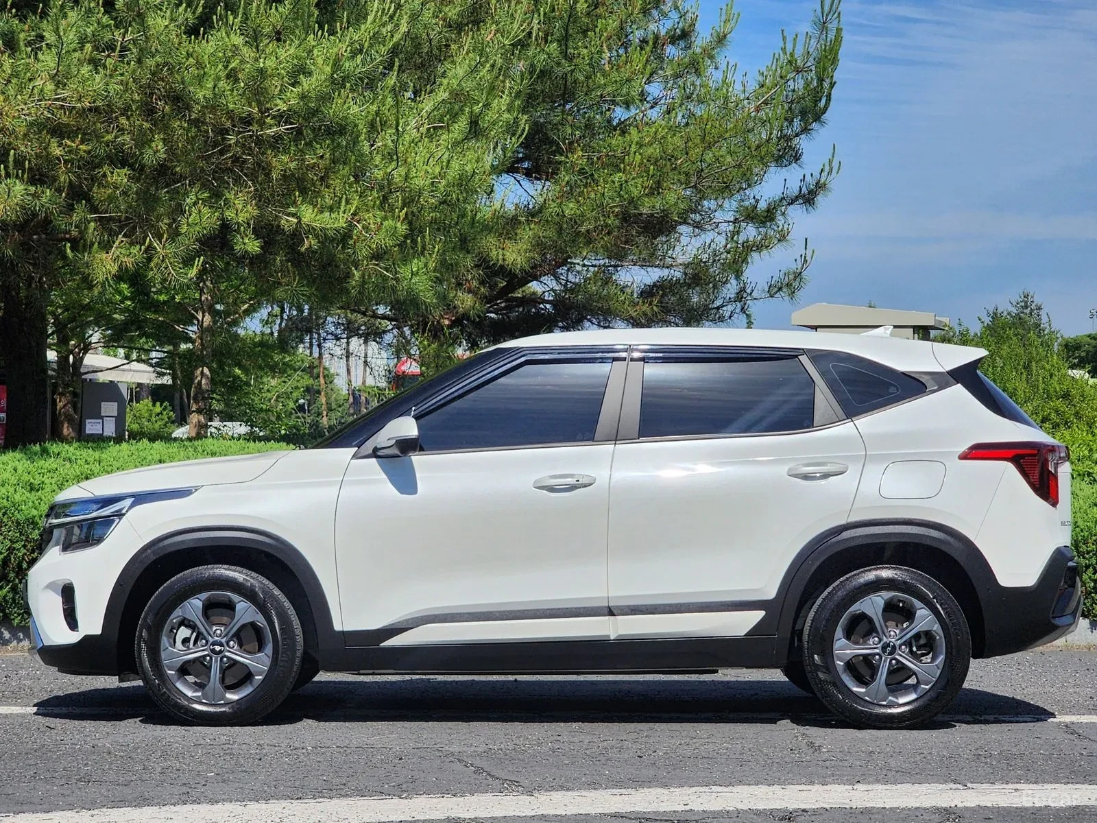Kia Seltos, снимка 5 - Автомобили и джипове - 55219007