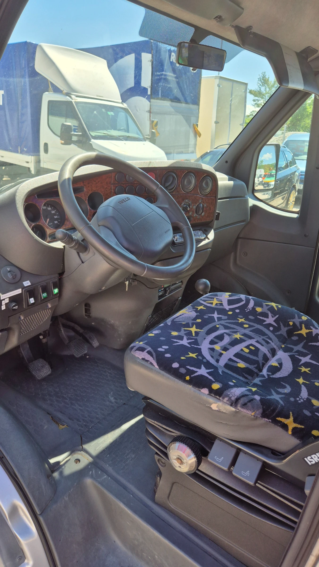 Iveco Daily 35s13* 9-местен* Климатик*  - изображение 6