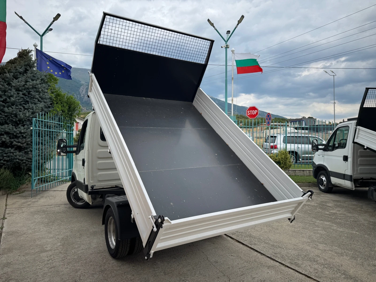 Iveco Daily 3.0HPI* 35C18* Тристранен самосвал - изображение 5