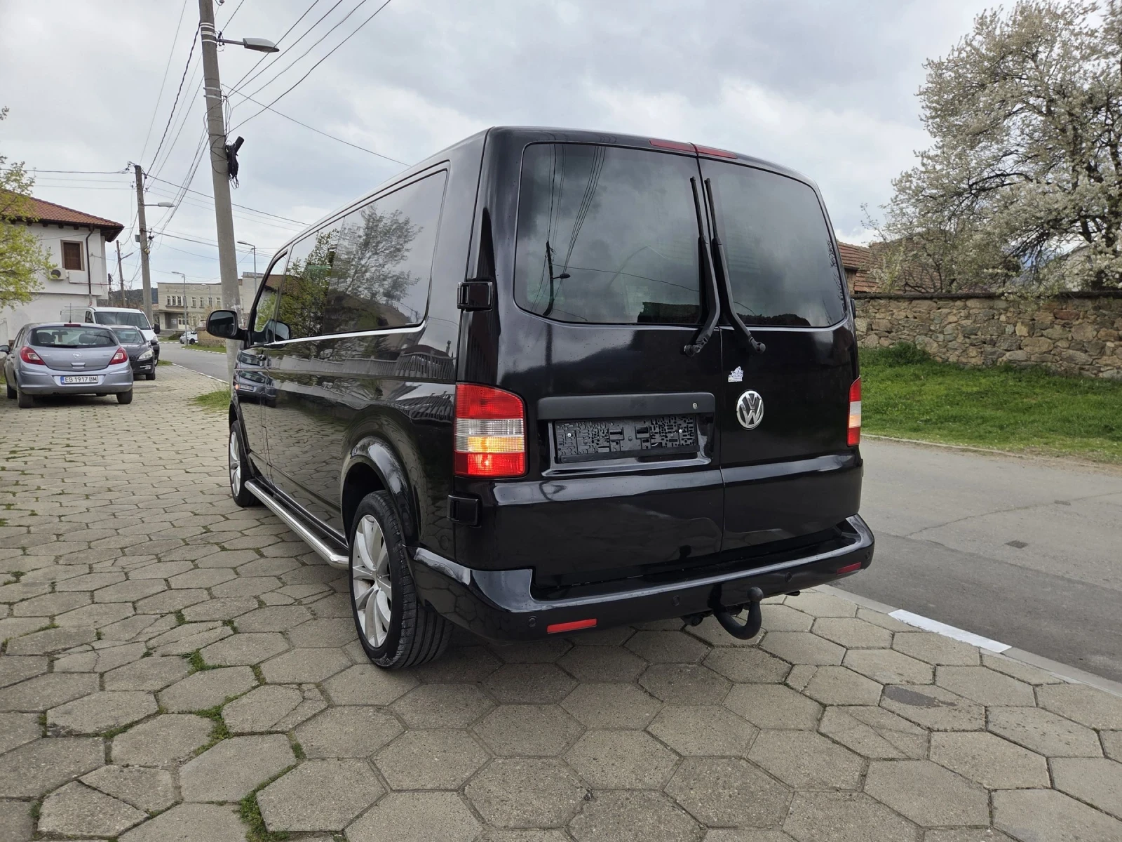 VW T5 ФЕЙС 2.0 180КС * АВТОМАТИК* , снимка 7 - Бусове и автобуси - 55052178