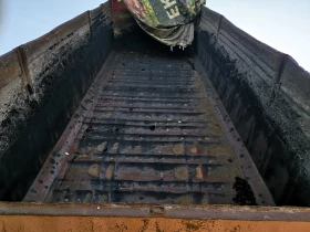 Hino 380, снимка 2