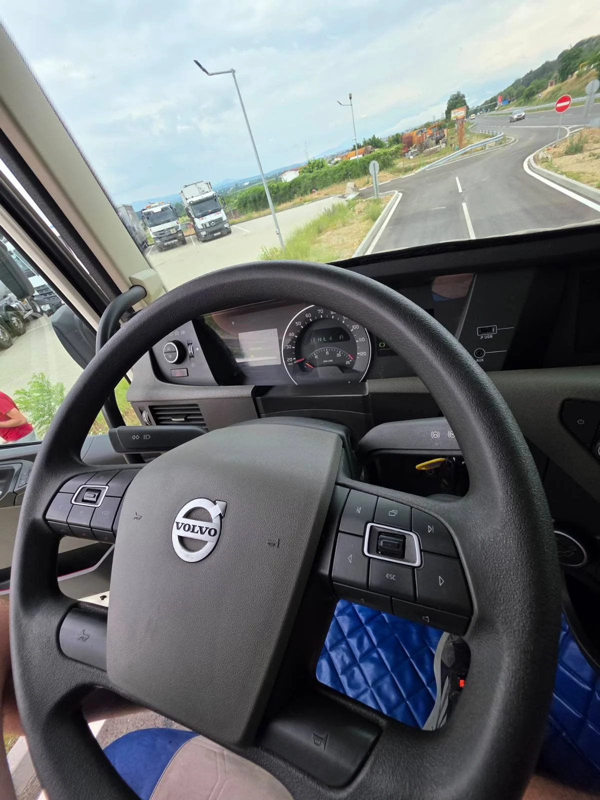 Volvo Fh 460, снимка 9 - Камиони - 55031613