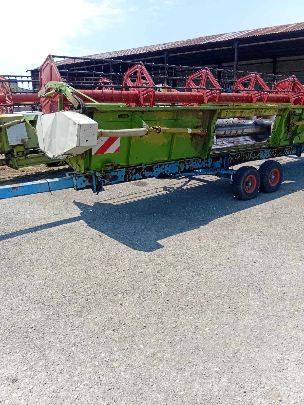 Комбайн Claas Mega 218, снимка 5 - Селскостопанска техника - 55364928