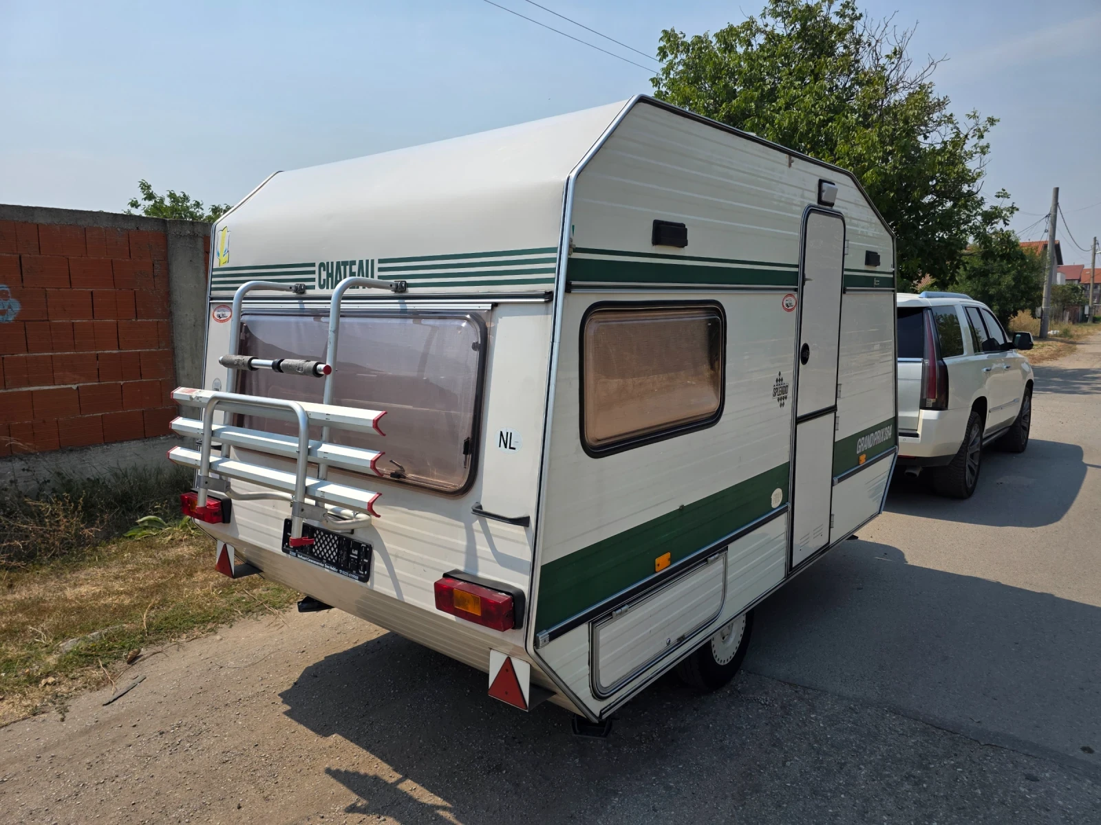 Каравана ABI CHATEAU 350, снимка 3 - Каравани и кемпери - 55709314