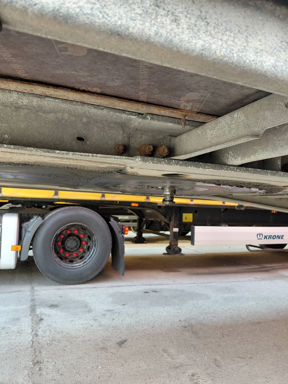 Полуремарке Schmitz, снимка 10 - Ремаркета - 54359881