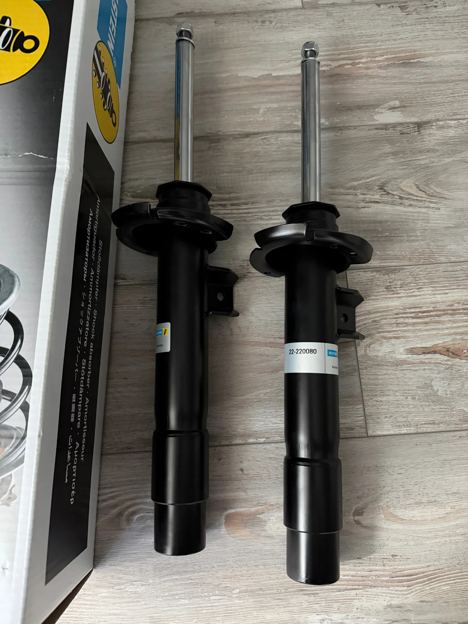 Предни амортисьори Bilstein B4, снимка 2 - Части - 55020845