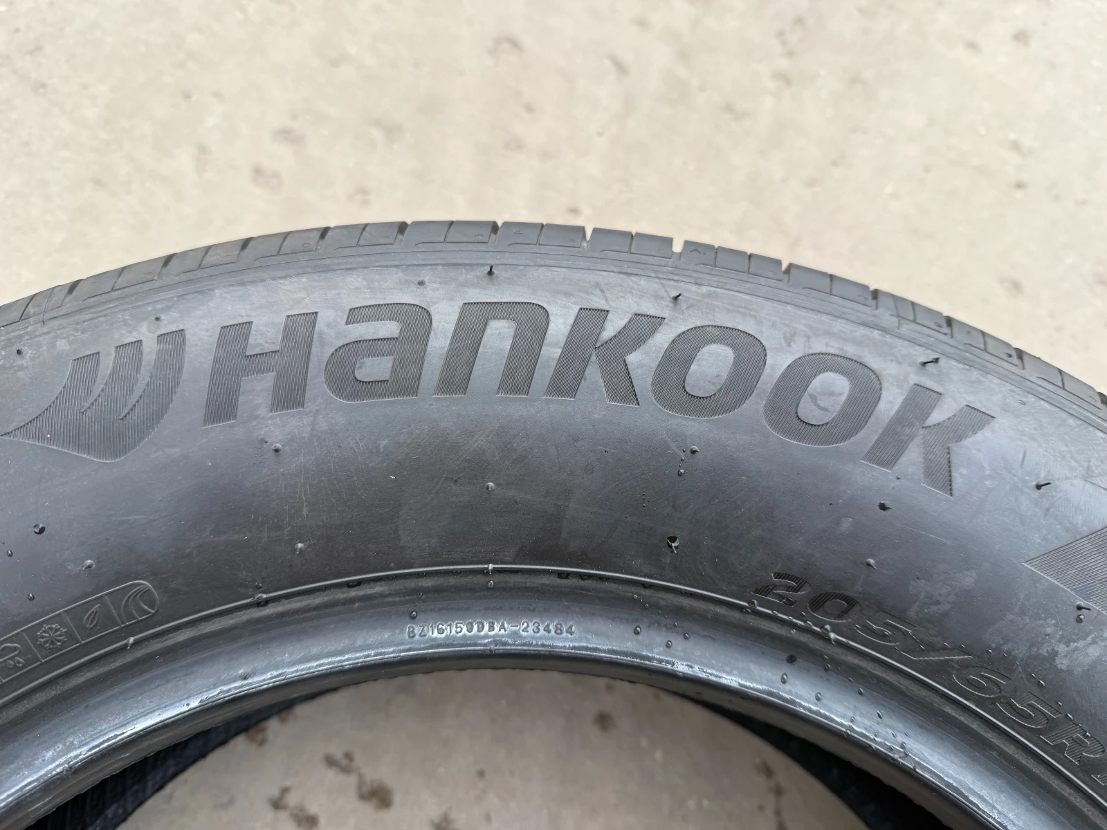 Гуми Летни 205/65R16, снимка 6 - Гуми и джанти - 53932371