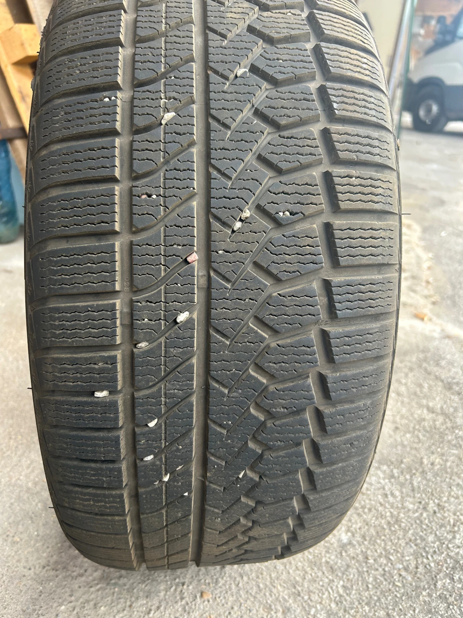 ���� � ������ 245/40R18 | Mobile.bg � ����������� 4