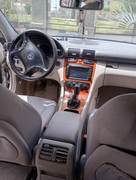 Mercedes-Benz C 220 C220, снимка 7