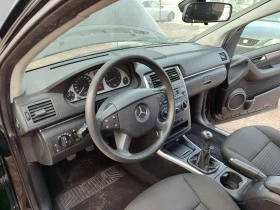 Mercedes-Benz B 180 1.7i, снимка 7